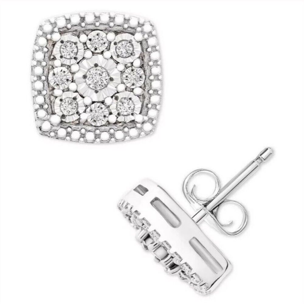 Diamond Cushion Cluster Square Stud Earrings 1/10 ct. t.w.